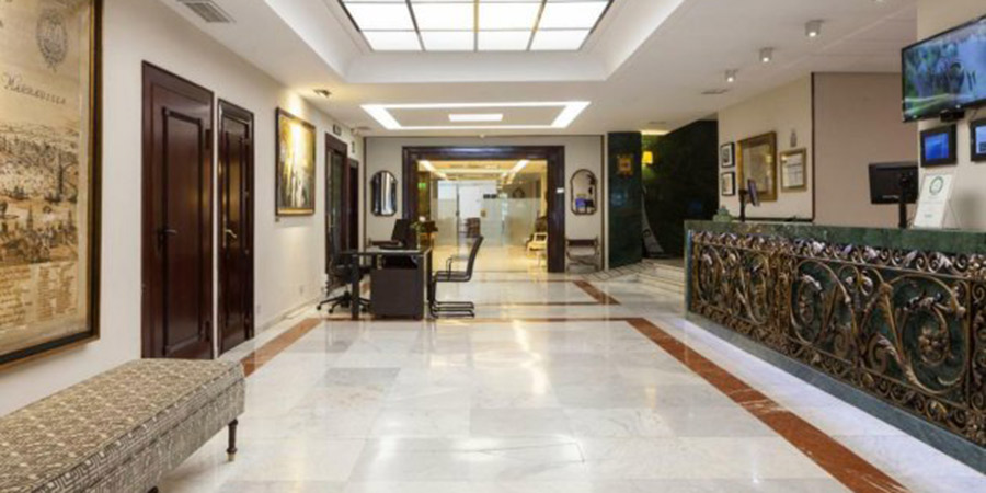 Hotel Becquer, Seville